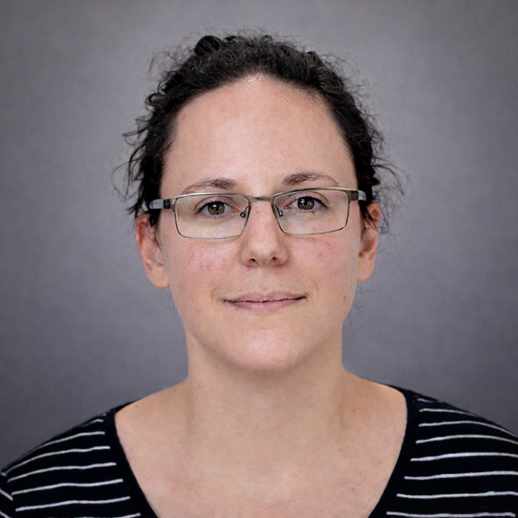Dr. Katarina Vazdar